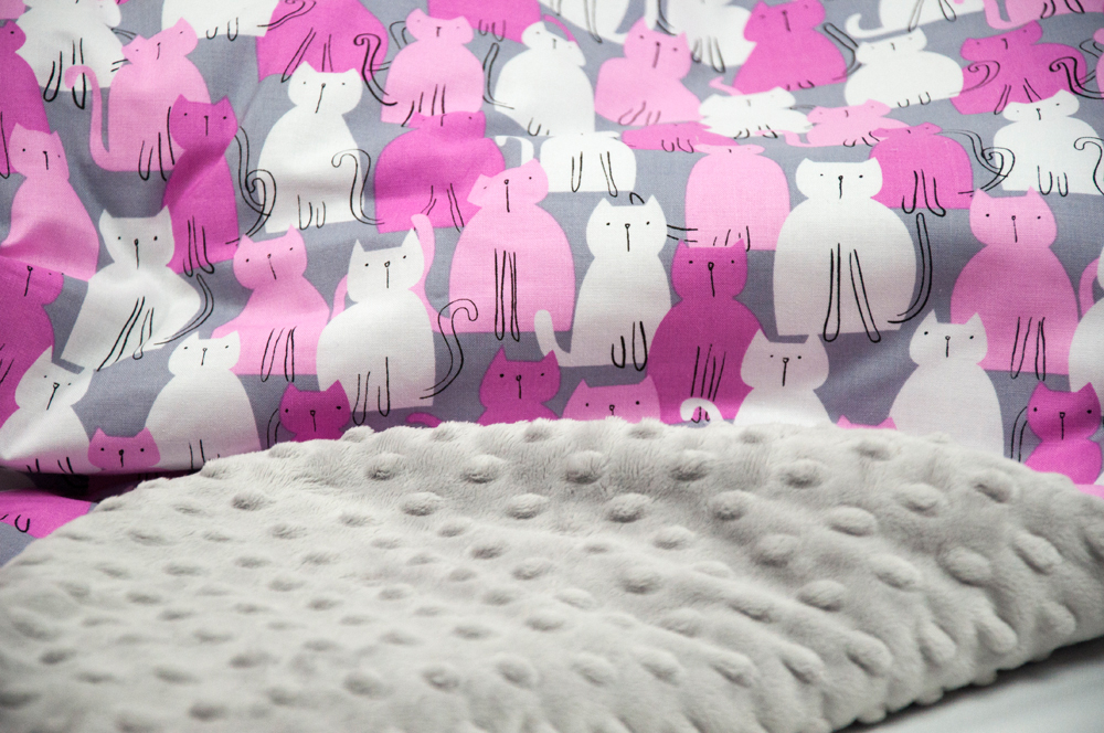 Kocyk z szarym Minky KITTY 2