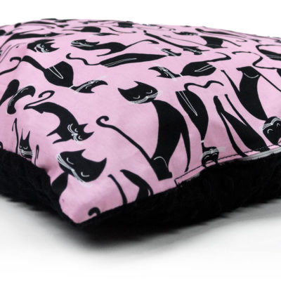 Poduszka BLACK CAT 70 x 80 cm Minky 02